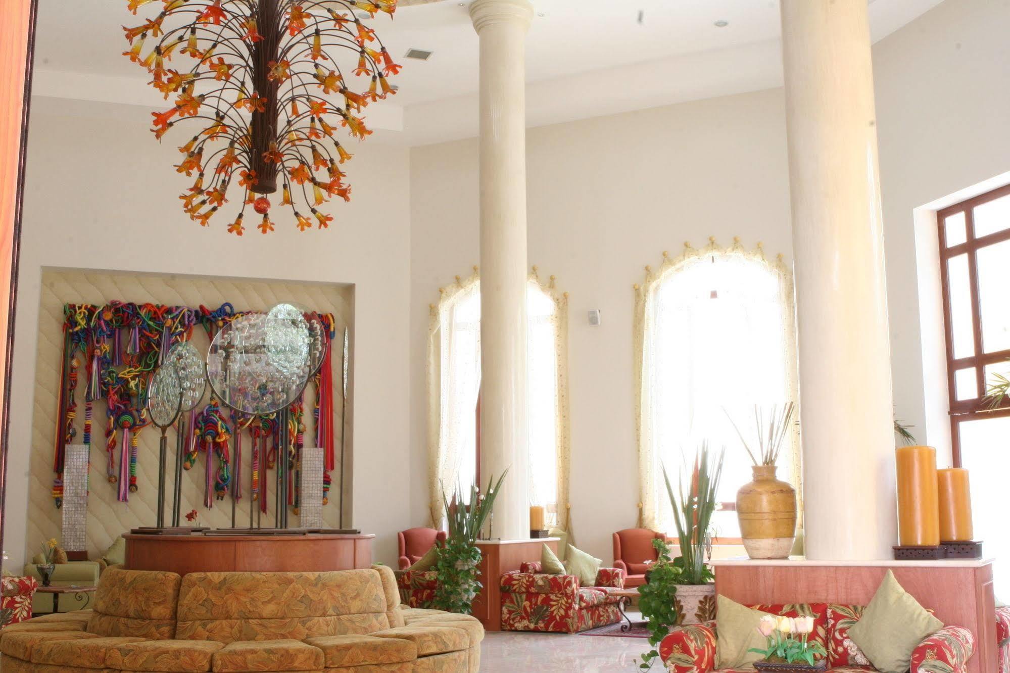 Hotel María Isabel Colima Exterior foto